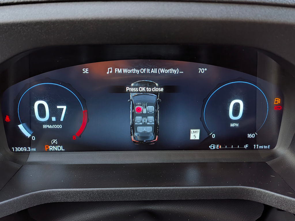 2025 Ford Explorer Active - Photo 17