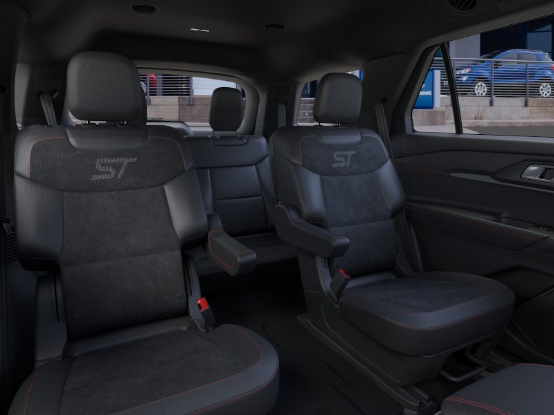 2026 Ford Explorer ST - Photo 10