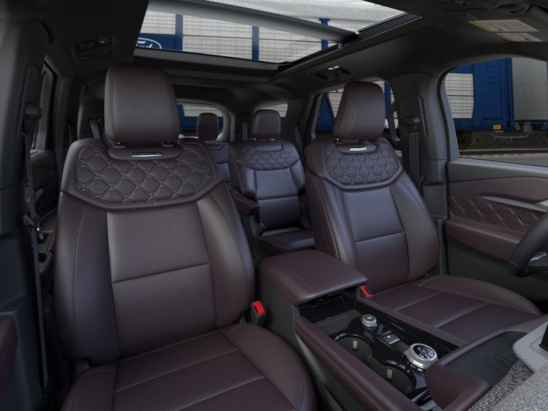 Thumbnail: 2025 Ford Explorer - 8
