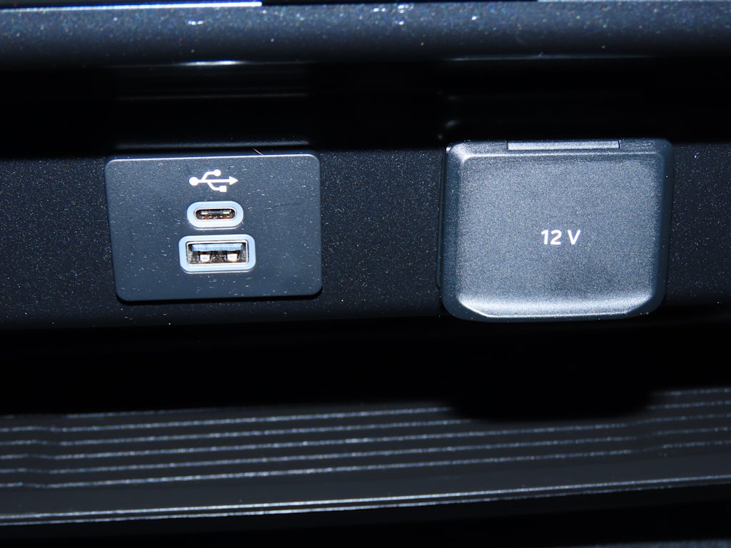 Thumbnail: 2025 Ford F-250 - 34