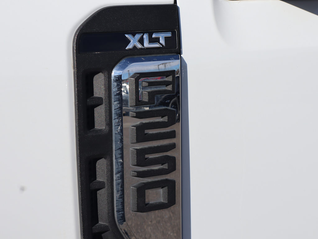 Thumbnail: 2024 Ford F-250 - 19