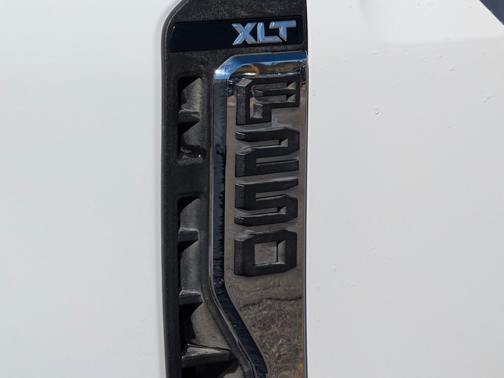 Thumbnail: 2025 Ford F-250 - 11