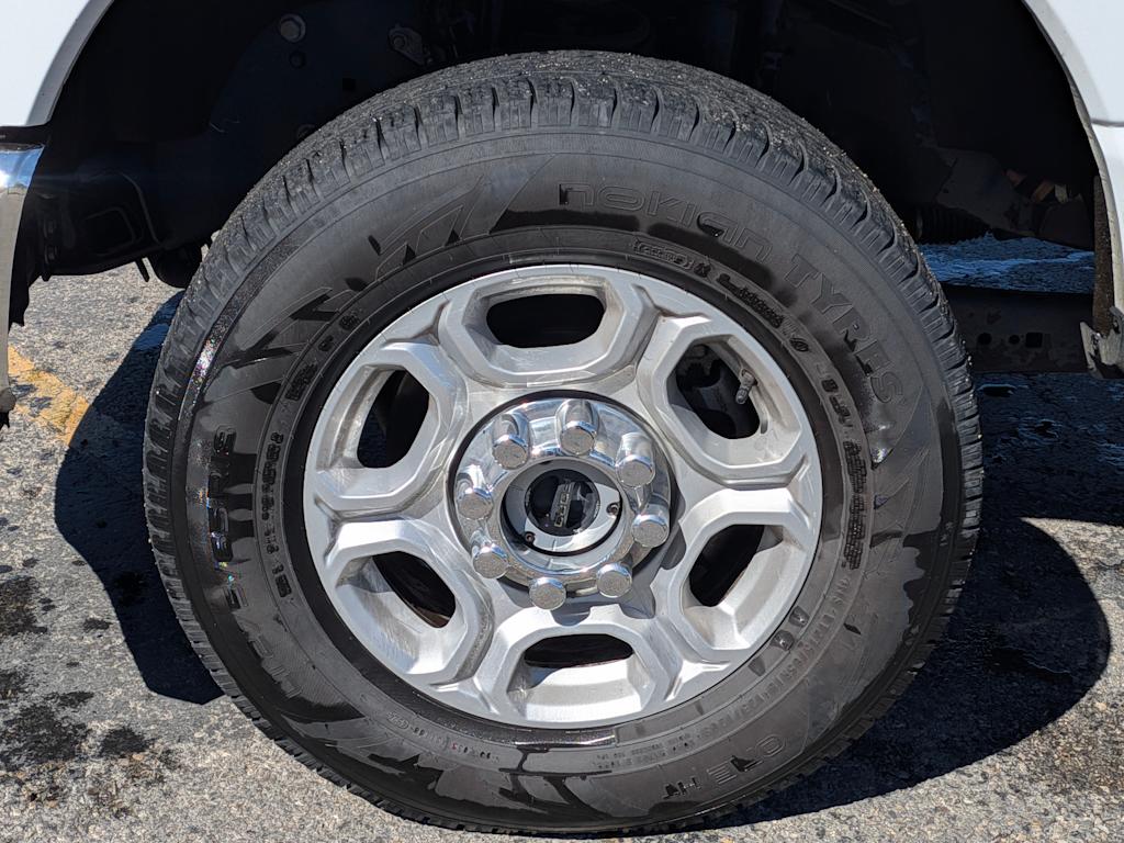 Thumbnail: 2025 Ford F-250 - 7