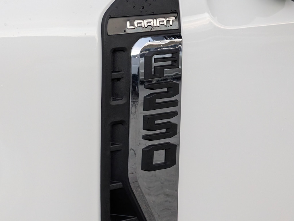 Thumbnail: 2023 Ford F-250 - 18