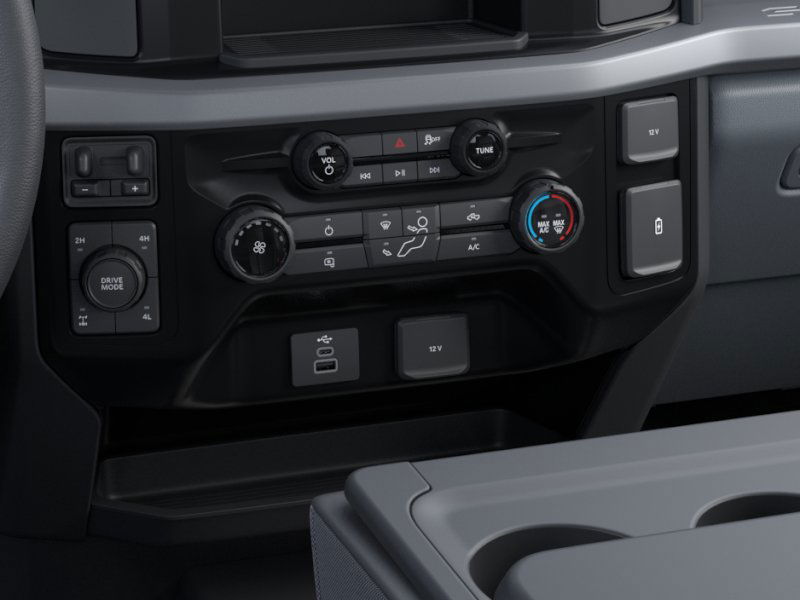 2025 Ford F-250 XL 18