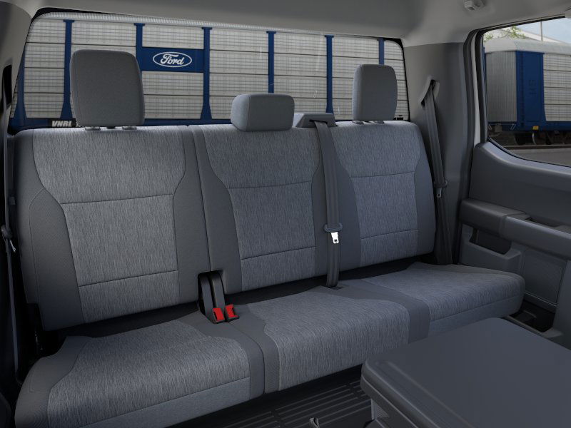 2025 Ford F-250 XL 16