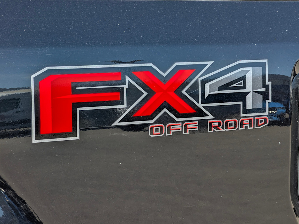 Thumbnail: 2021 Ford F-250 - 24