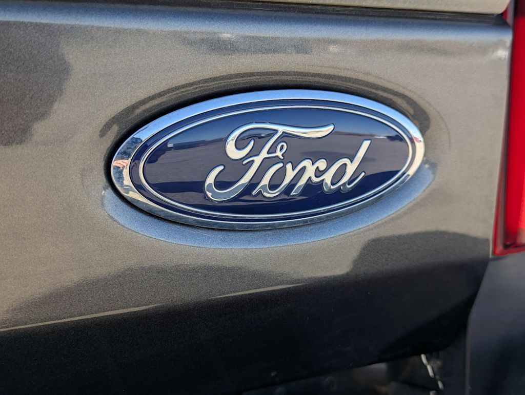 2020 Ford F-350 Platinum 27