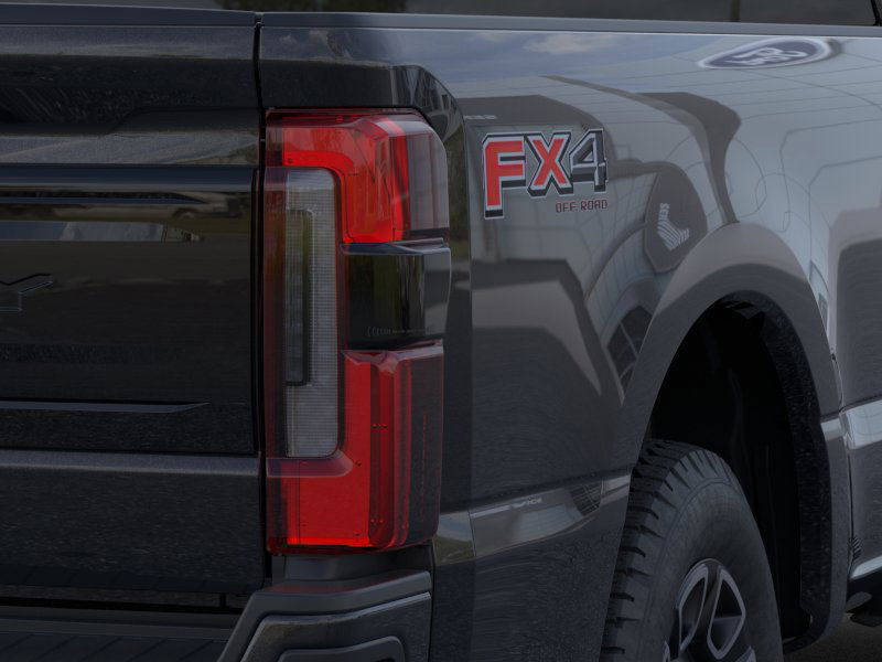 2025 Ford F-350 Platinum 21