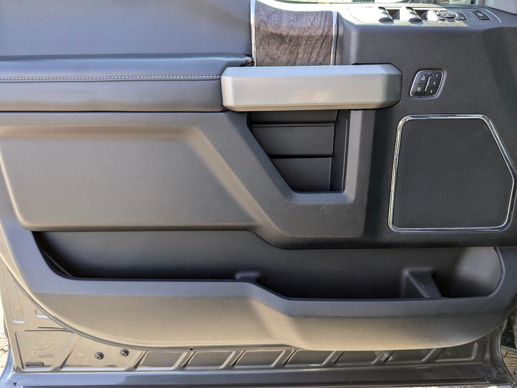 Thumbnail: 2017 Ford F-350 - 28