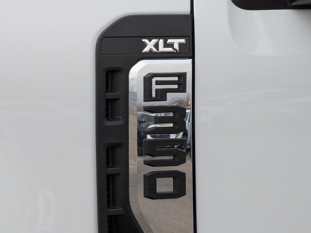 Thumbnail: 2024 Ford F-350 - 19