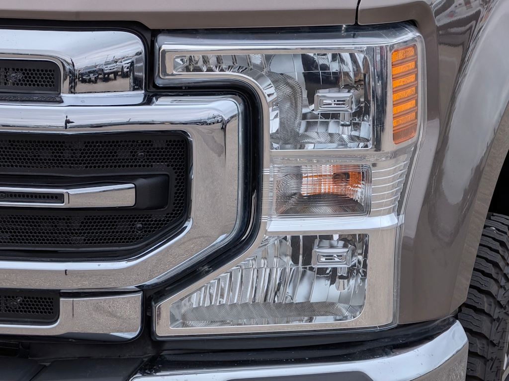 Thumbnail: 2022 Ford F-350 - 22