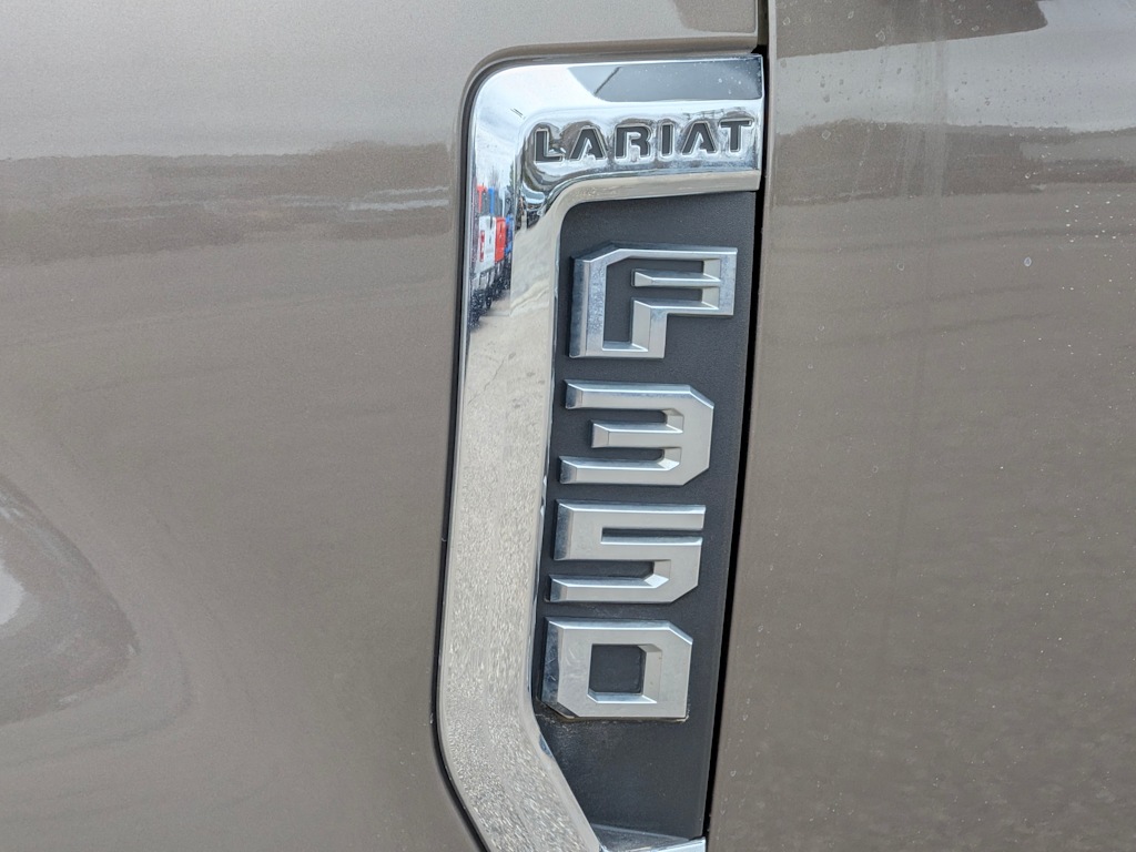 Thumbnail: 2022 Ford F-350 - 23