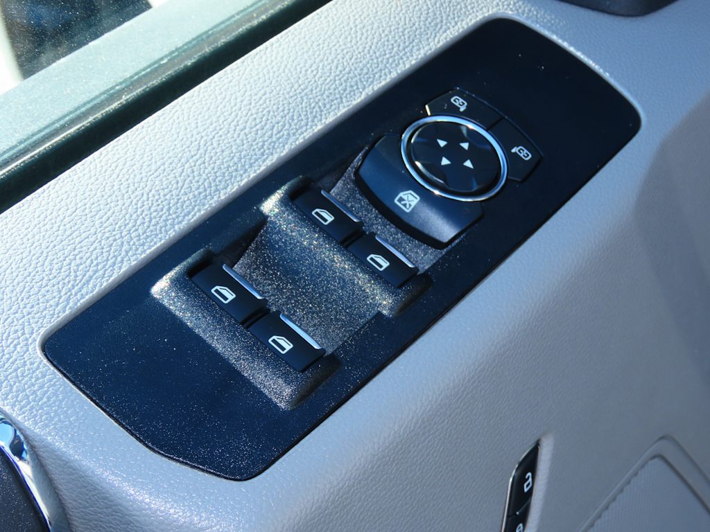 Thumbnail: 2022 Ford F-250 - 17