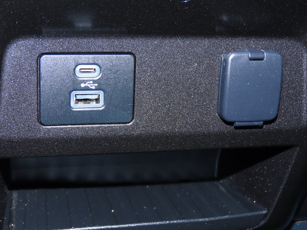 Thumbnail: 2022 Ford F-250 - 33