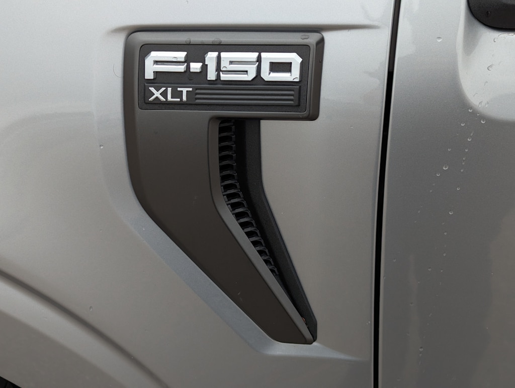 2023 Ford F-150 XLT 28