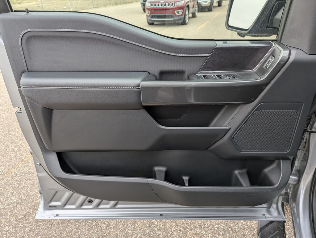 2023 Ford F-150 XLT 31