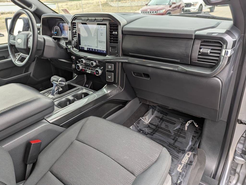 2023 Ford F-150 XLT 10