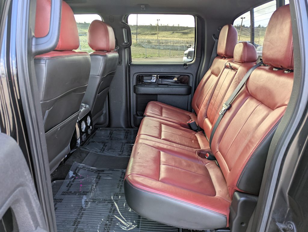 2013 Ford F-150 Limited 32