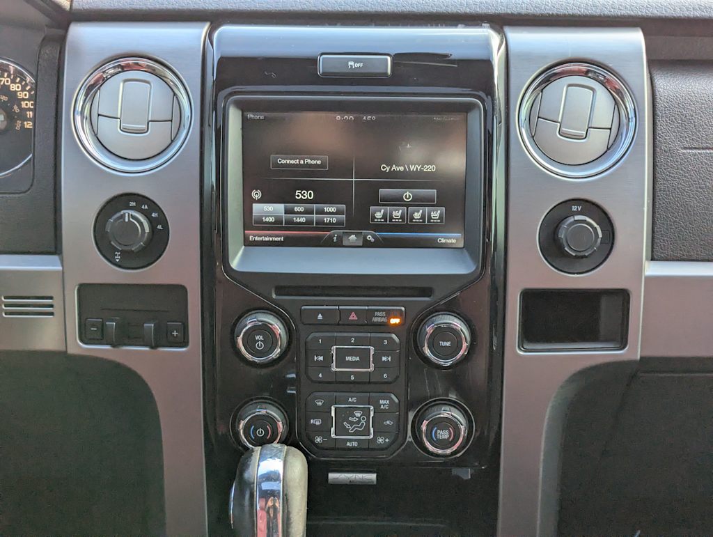 2013 Ford F-150 Limited 16
