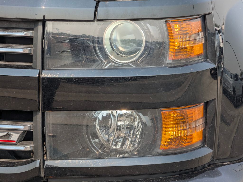 Thumbnail: 2019 Chevrolet Silverado 2500 - 23