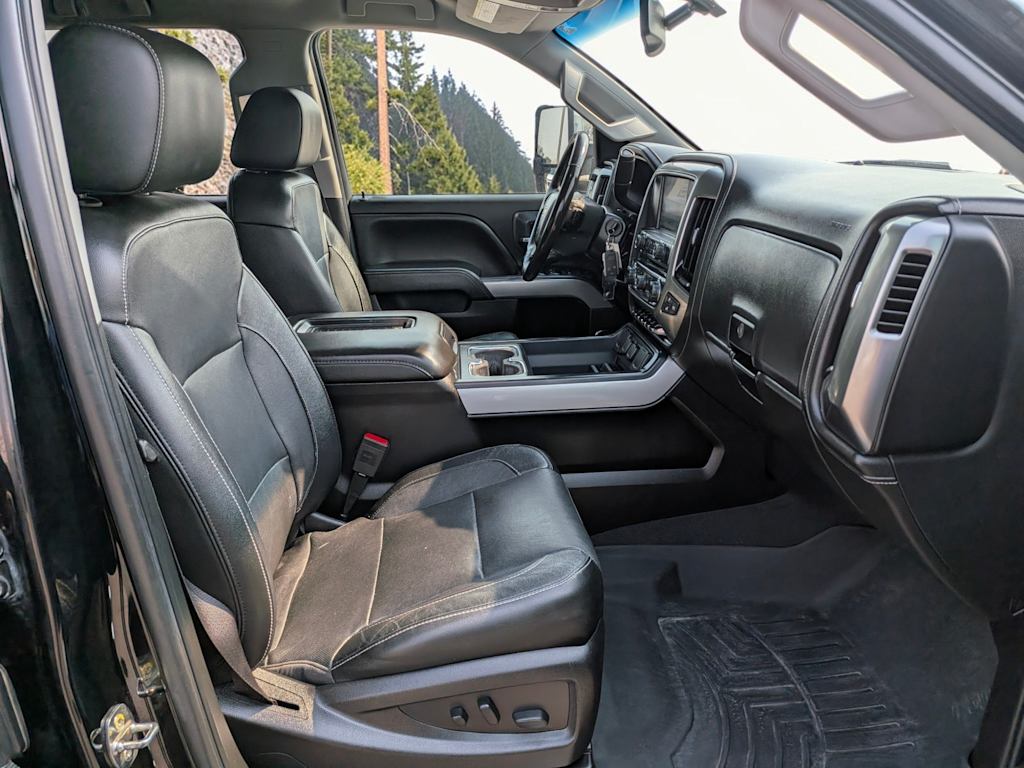Thumbnail: 2019 Chevrolet Silverado 2500 - 12