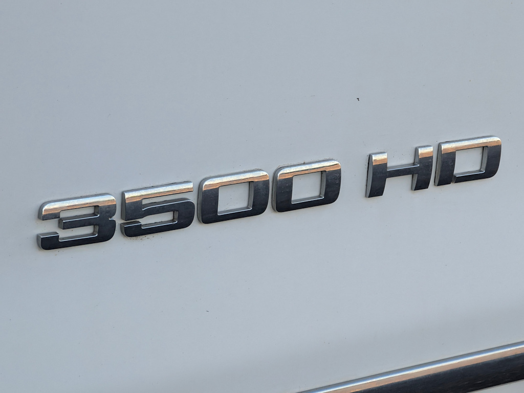 Thumbnail: 2019 Chevrolet Silverado 3500 - 6