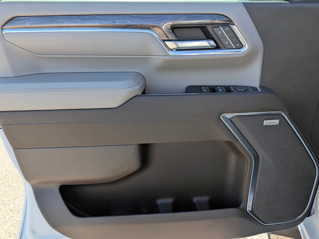 Thumbnail: 2024 Chevrolet Silverado 2500 - 21