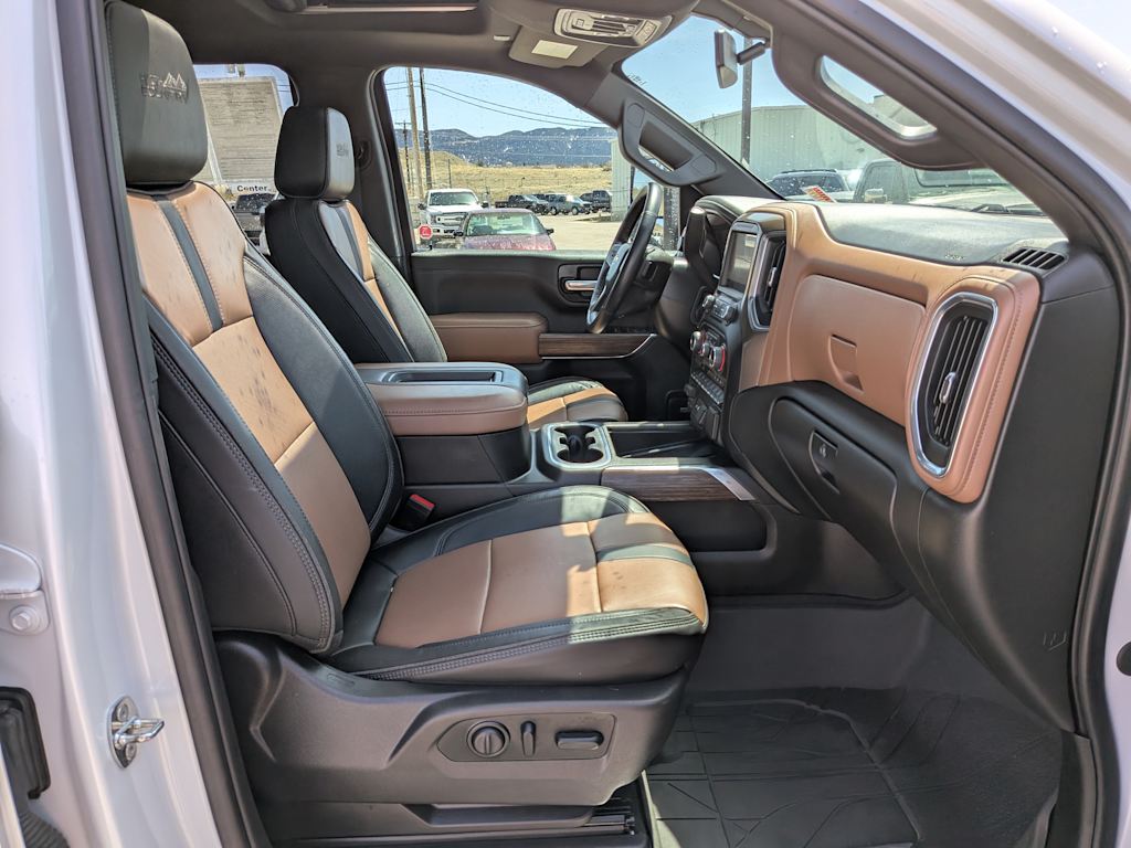 2022 Chevrolet Silverado 3500 High Country 12