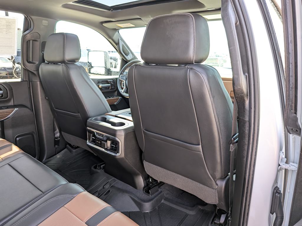 2022 Chevrolet Silverado 3500 High Country 38