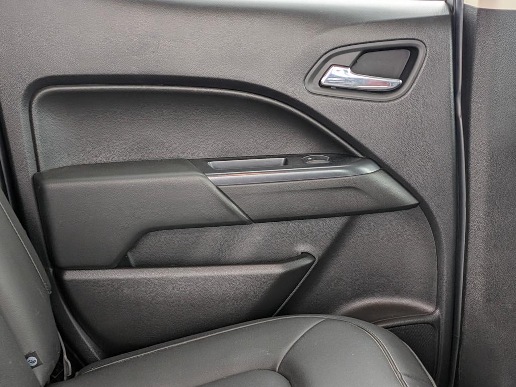 Thumbnail: 2019 Chevrolet Colorado - 32