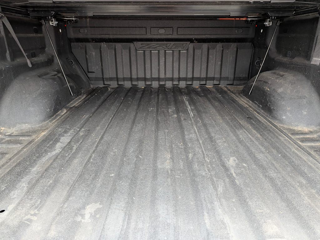 Thumbnail: 2019 Chevrolet Colorado - 18