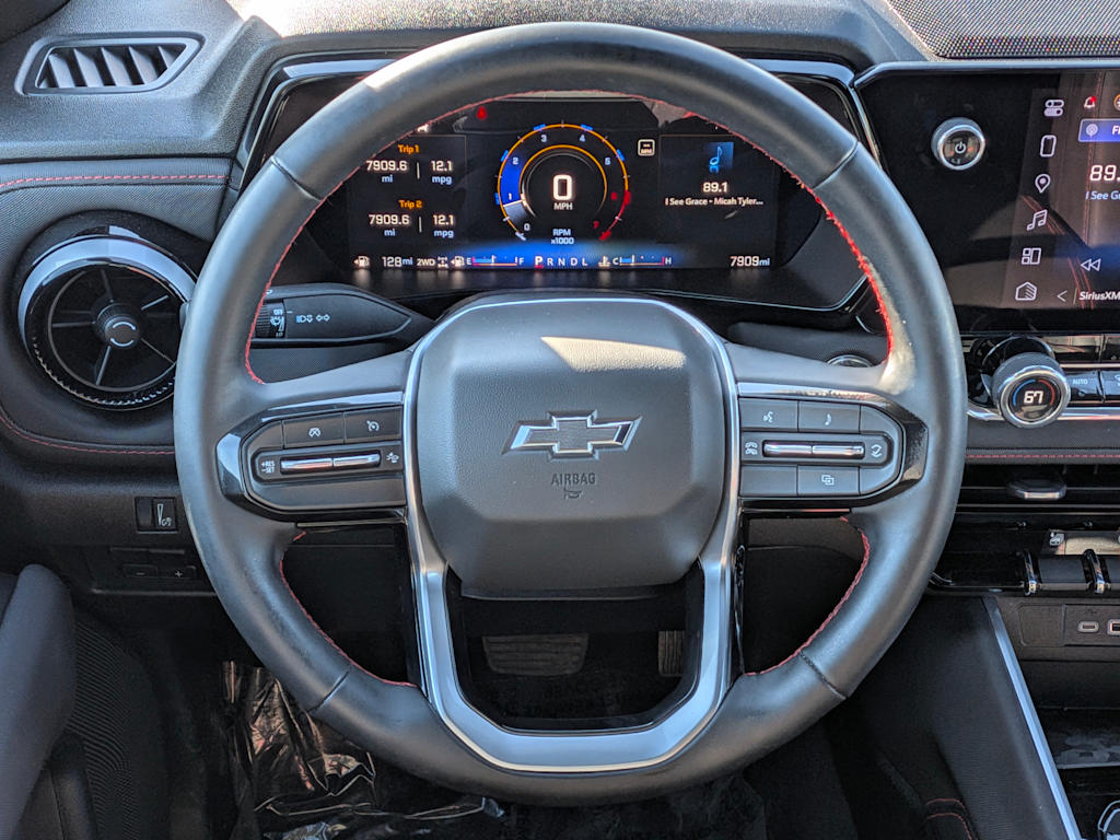 Thumbnail: 2024 Chevrolet Colorado - 14