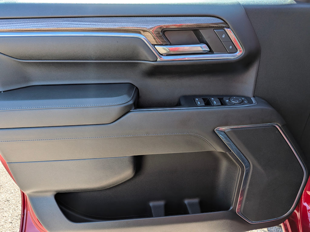 Thumbnail: 2024 Chevrolet Silverado 1500 - 22