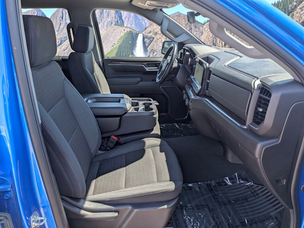 Thumbnail: 2025 Chevrolet Silverado 1500 - 12