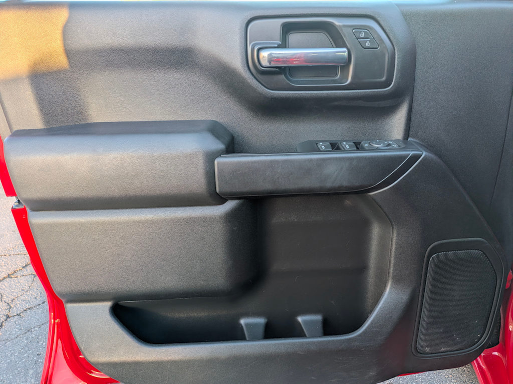 Thumbnail: 2021 Chevrolet Silverado 1500 - 24