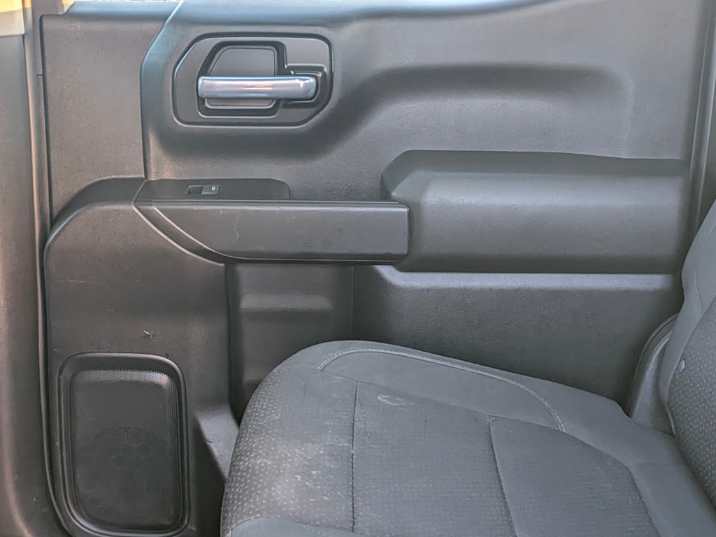 Thumbnail: 2021 Chevrolet Silverado 1500 - 26