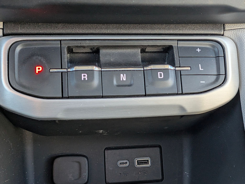 Thumbnail: 2023 GMC Acadia - 31