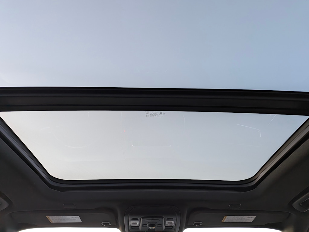 Thumbnail: 2023 GMC Yukon - 27
