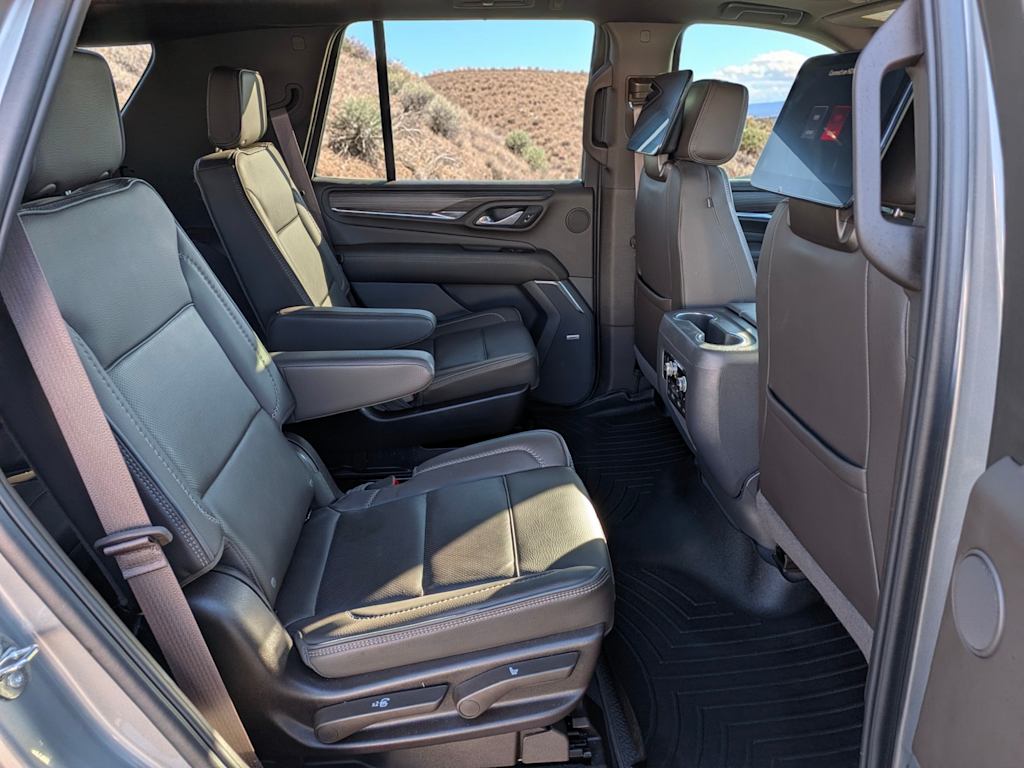 Thumbnail: 2023 GMC Yukon - 24