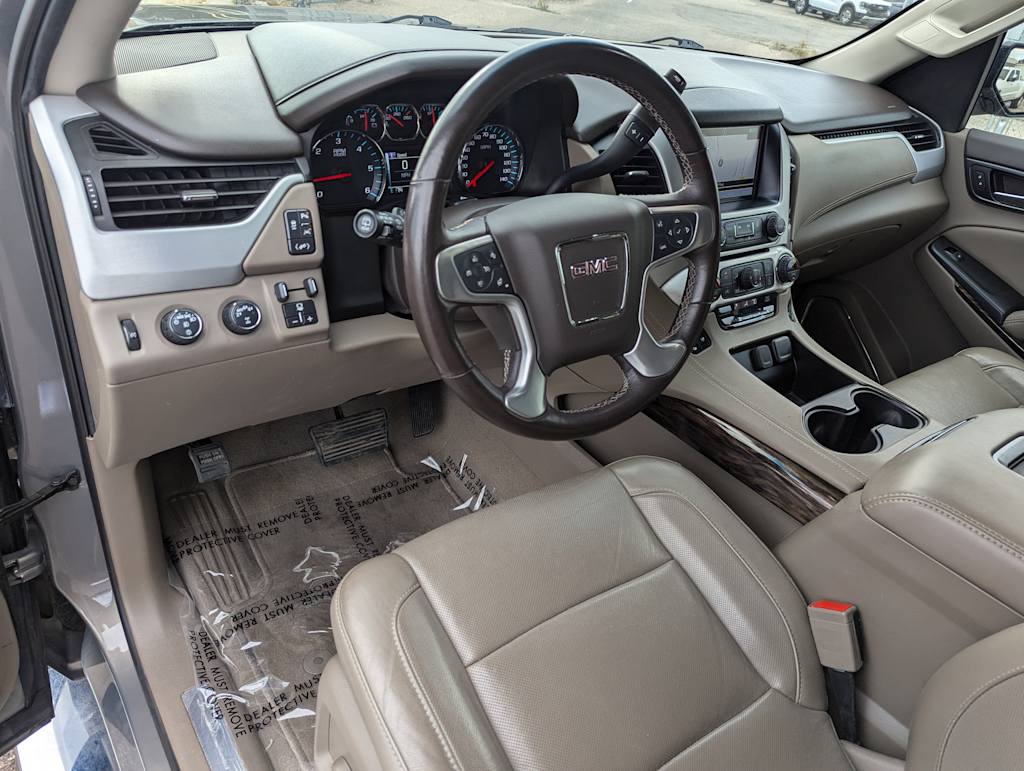 2019 GMC Yukon XL SLT 2