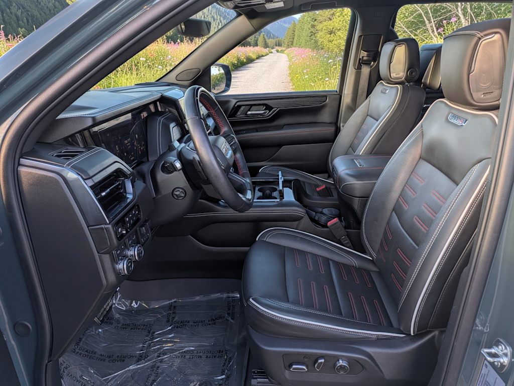Thumbnail: 2025 GMC Yukon XL - 11