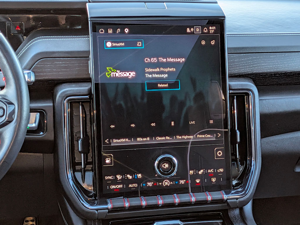 Thumbnail: 2025 GMC Yukon XL - 15