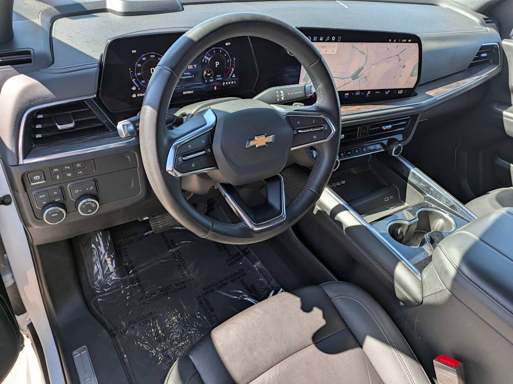 Thumbnail: 2025 Chevrolet Suburban - 2