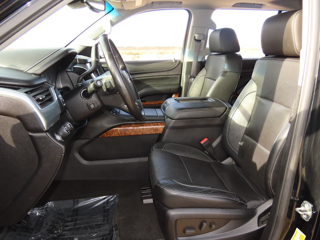 Thumbnail: 2015 Chevrolet Suburban - 11