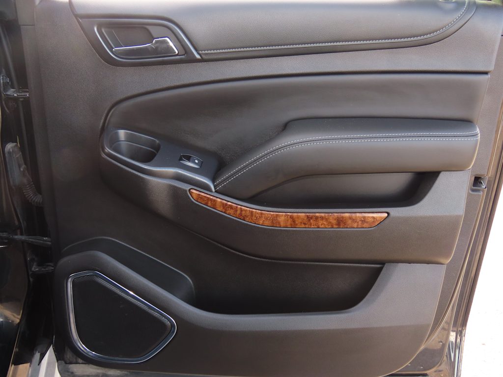 Thumbnail: 2015 Chevrolet Suburban - 34