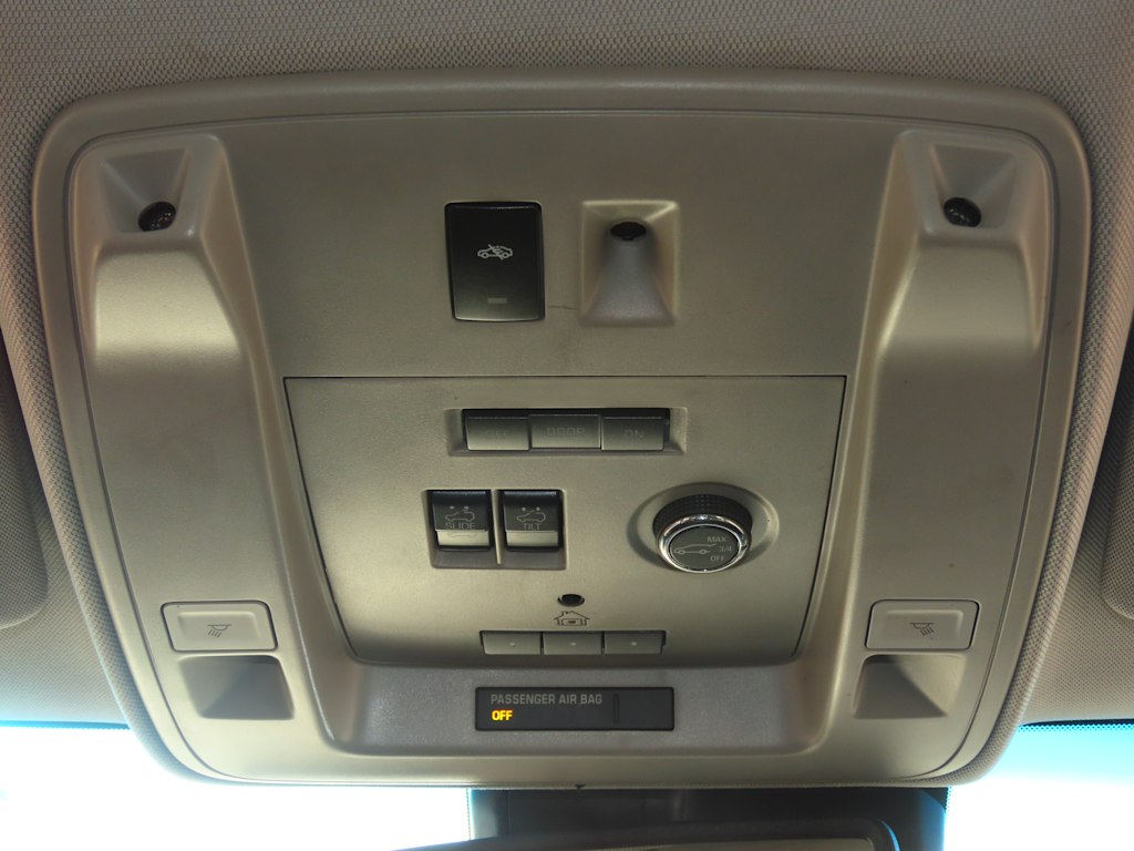 Thumbnail: 2015 Chevrolet Suburban - 39