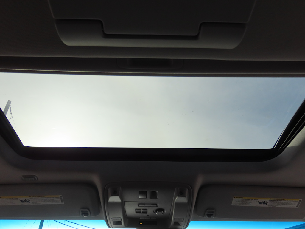 Thumbnail: 2015 Chevrolet Suburban - 38