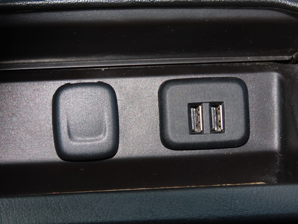 Thumbnail: 2015 Chevrolet Suburban - 42