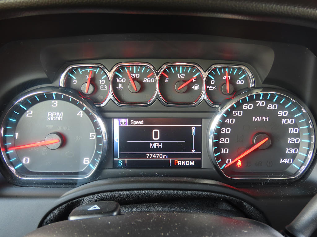 Thumbnail: 2015 Chevrolet Suburban - 16